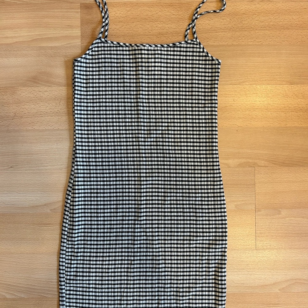 GAP Black and White Spaghetti Strap Mini Dress